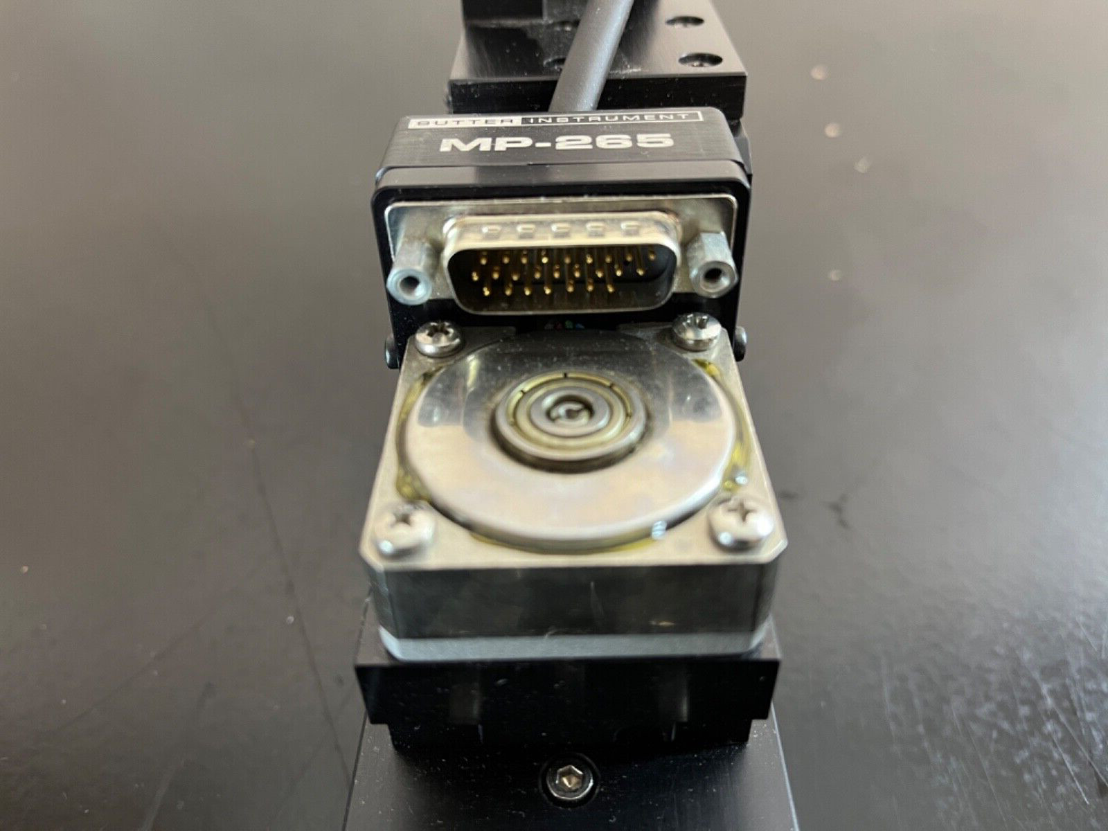 Sutter Instruments Co. MP265/M-134 “narrow format” motorized micro manipulator