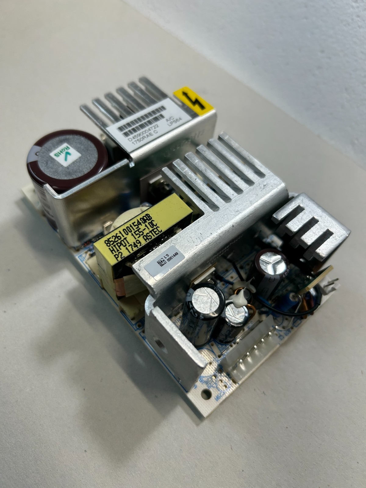 ASTEC LPS64 15V POWER SUPPLY 5.3A, NEW