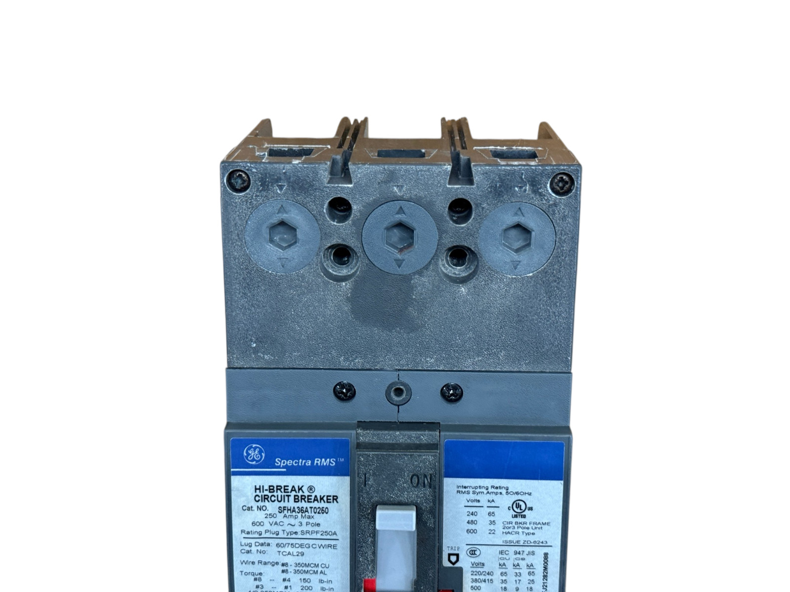 GE SFHA36AT0250 250A 3-POLE 600V SPECTRA RMS SF250 65KA CIRCUIT BREAKER NEW