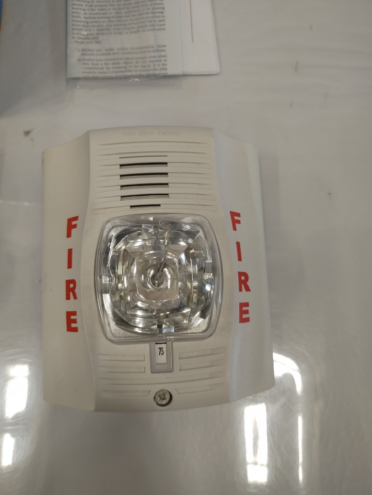 (LOT OF 3) System Sensor P2RLED Horn Strobe