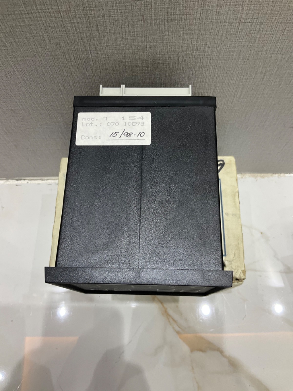 TECSYSTEM T154 TEMPERATURE CONTROLLER