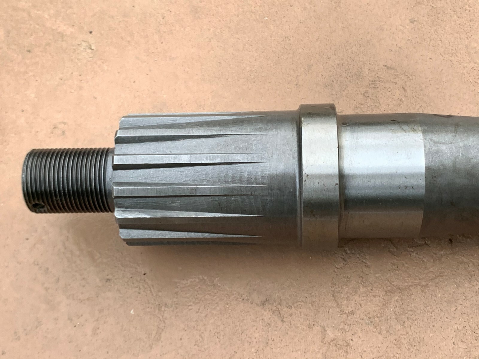 Servis Rhino Output Shaft for 00769921 & 00769927 Gearboxes, 00770728 (02-076)
