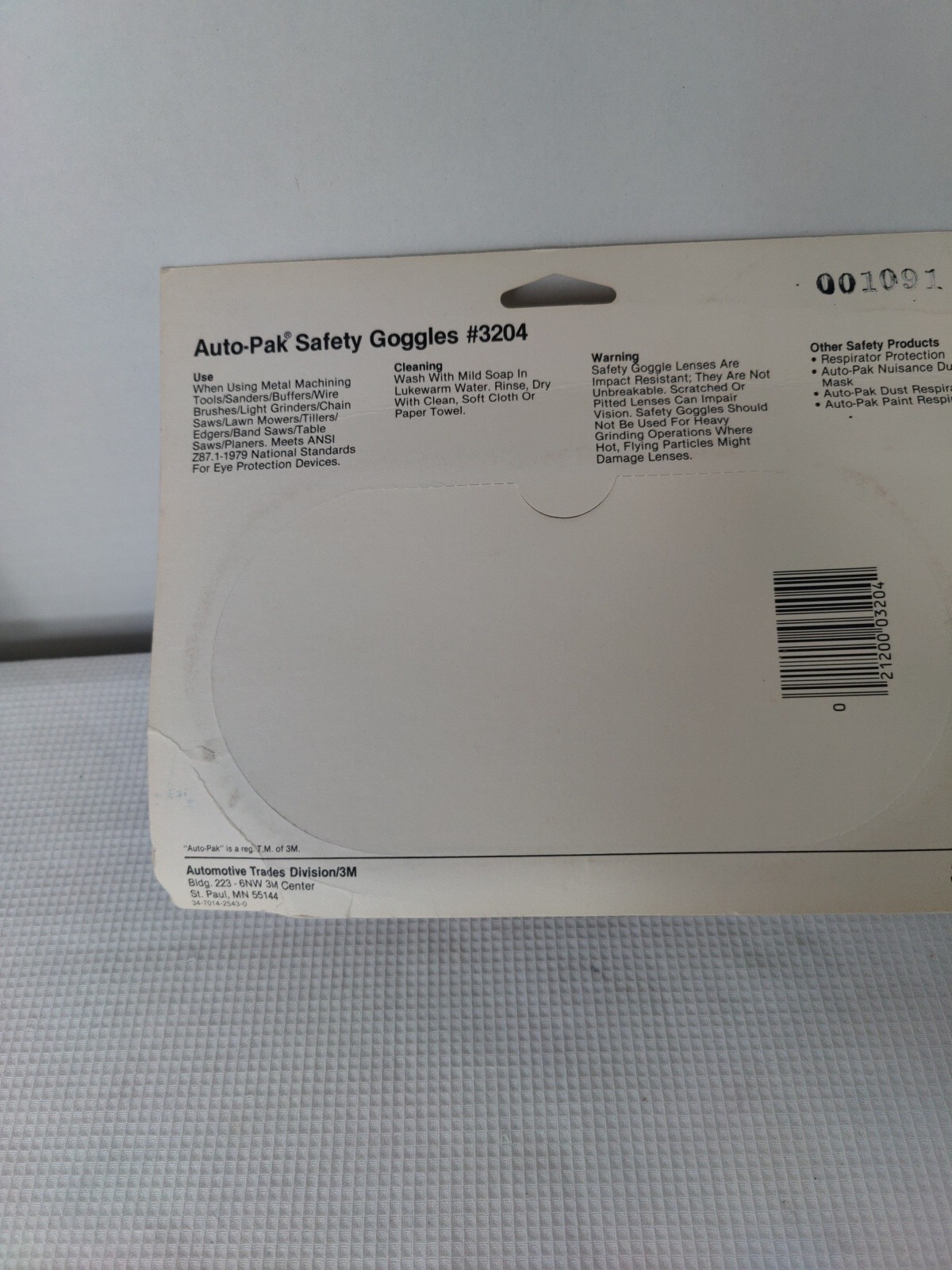 3M Auto-Pak 3204 Safety Goggles, Clear Anti-Fog, Impact Resistant