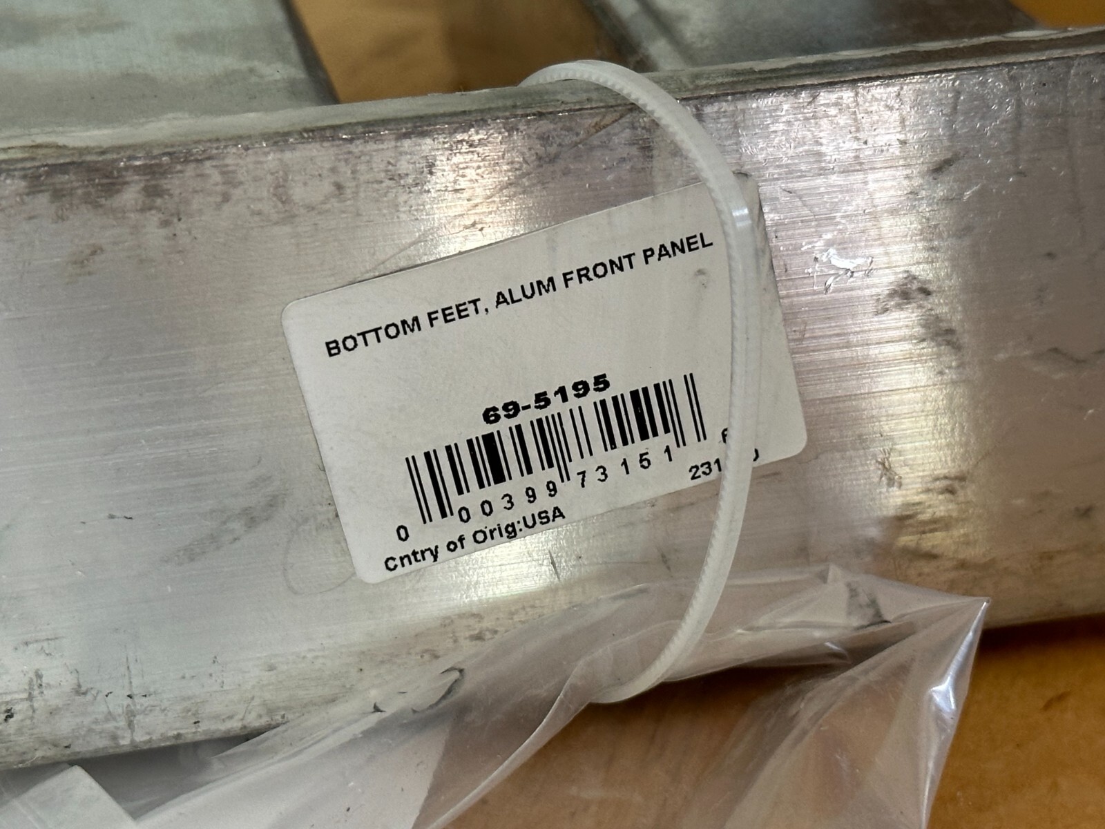 Weaver Livestock Bottom Feet for Aluminum Fan Cage Front Panel 69-5195 New