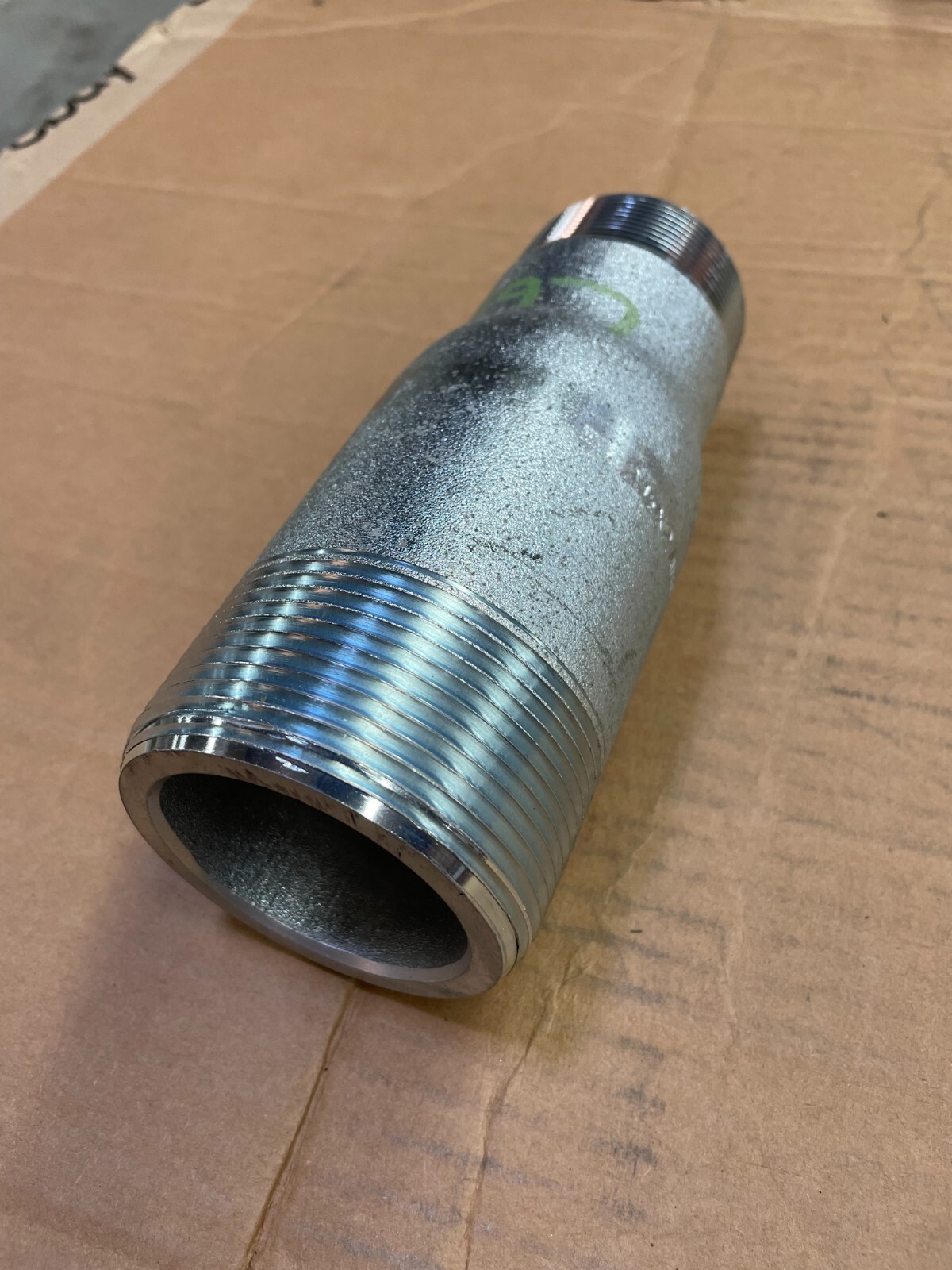 SWAGE NIPPLE 2-1/2″ x 2″ Schedule 160 Concentric Thread Both End A234 WPBN SP95
