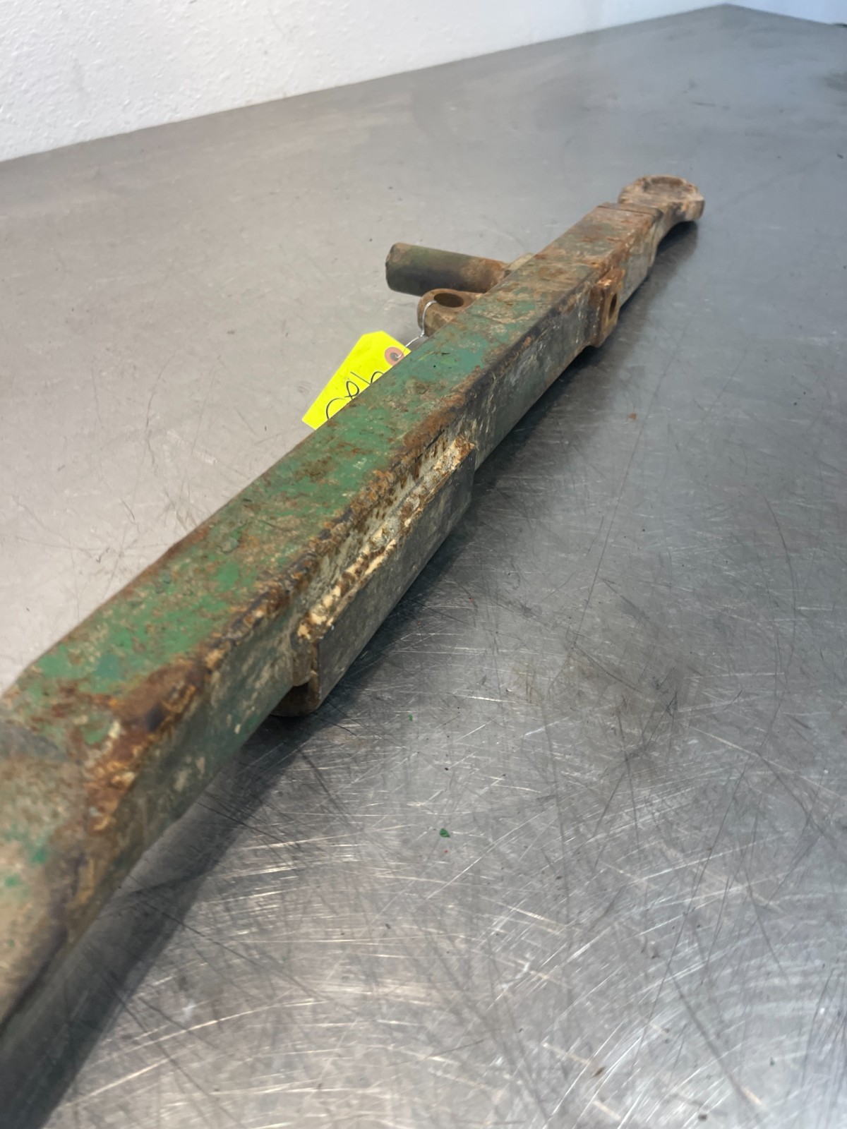 John Deere Tractor Lower 3pt Hydraulic Lift Arm F2687R