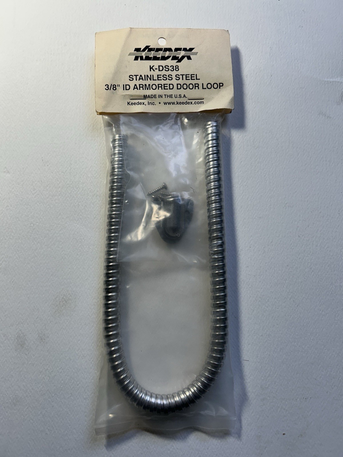 1 Ea. Keedex K-DS 1/4″ & 1 Ea. K-DS38 3/8″ Stainless Steel Armored Door Loops