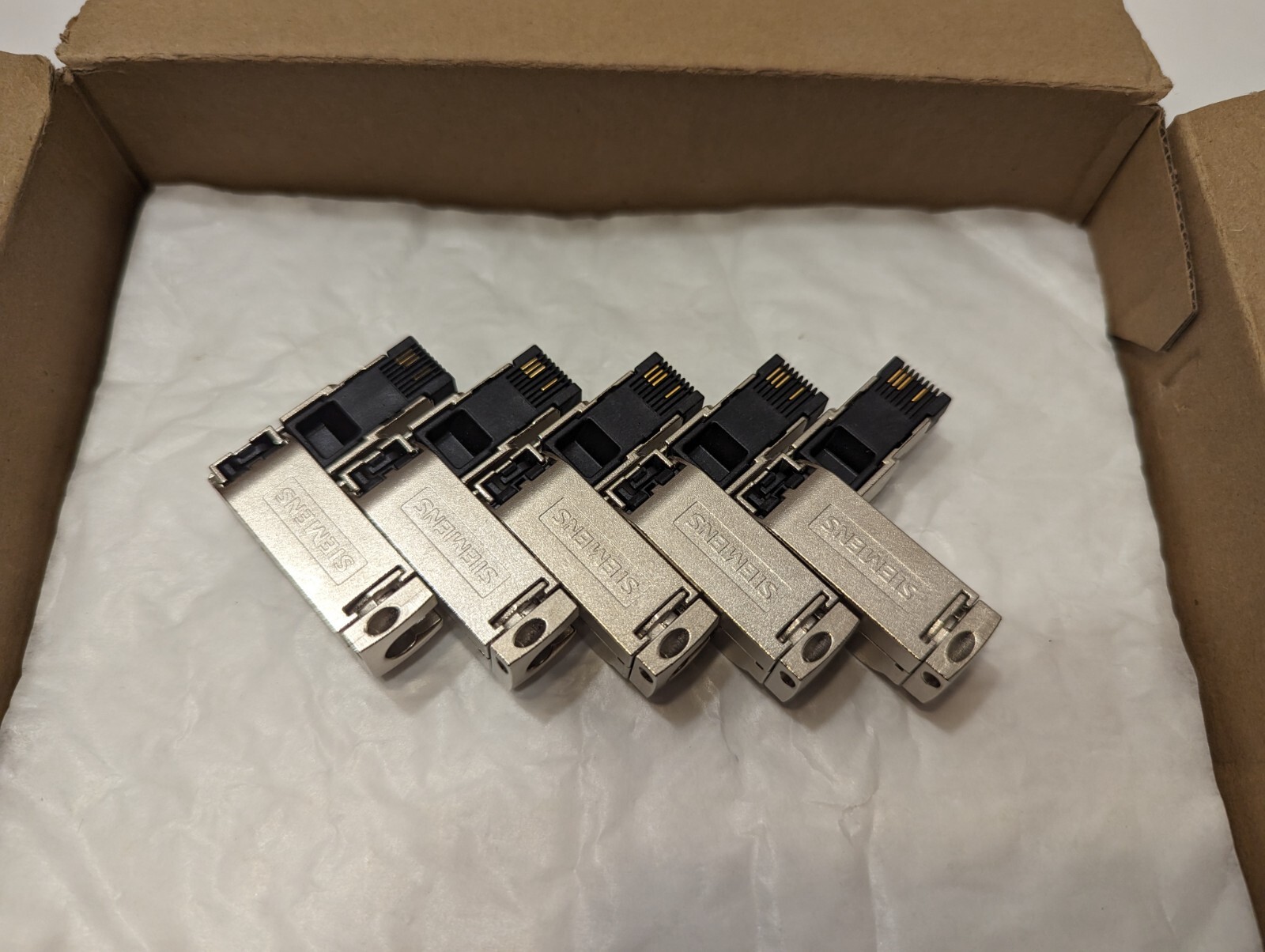 19X Siemens 6GK1901-1BB20-2AE0 Connectors Industrial Ethernet FC, RJ45,PLUG90
