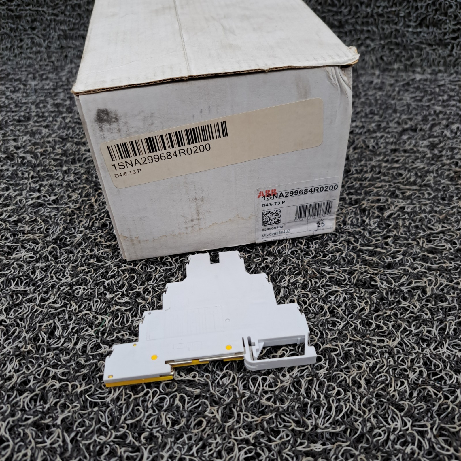 ABB entrelec 1SNA299684R0200 Terminal Blocks Lot 12