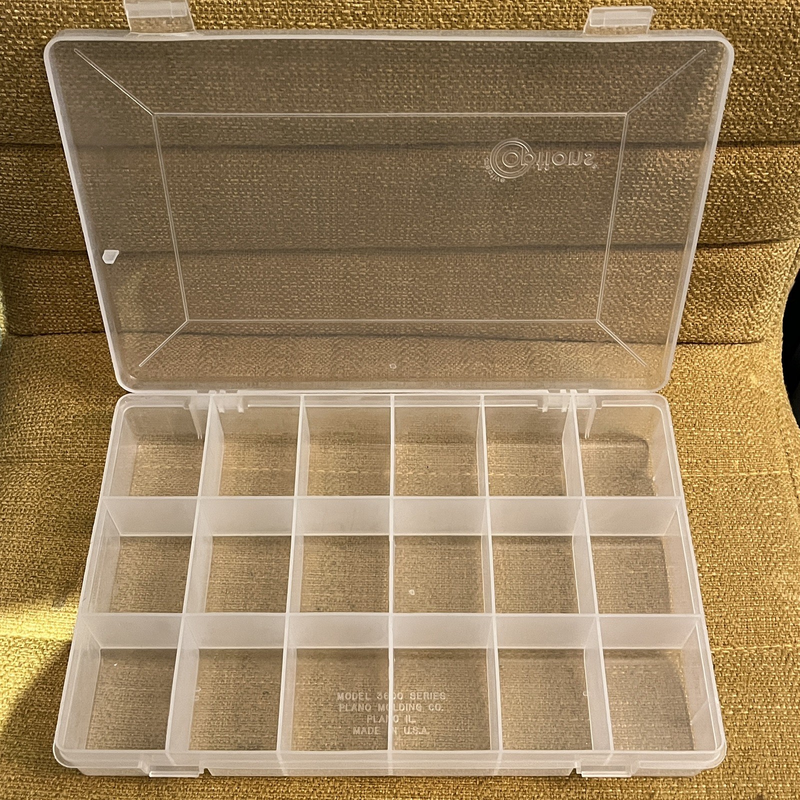 18 Compartment Plastic Storage Box Tray Bin Sorter – 11x7x1.5 inches