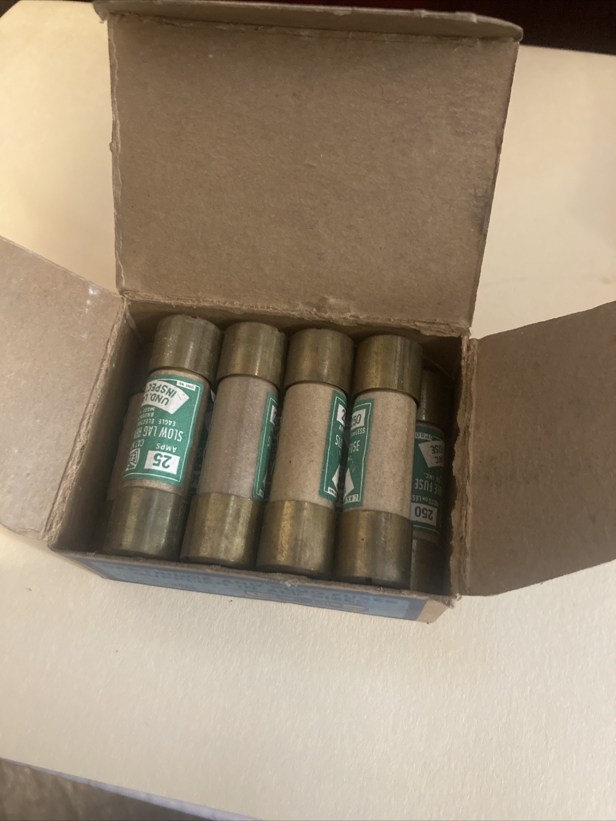 9-Pack Eagle 660 Slo-Lag Cartridge Renewable Fuse Ferrule Type 25 AMP 250 Volts