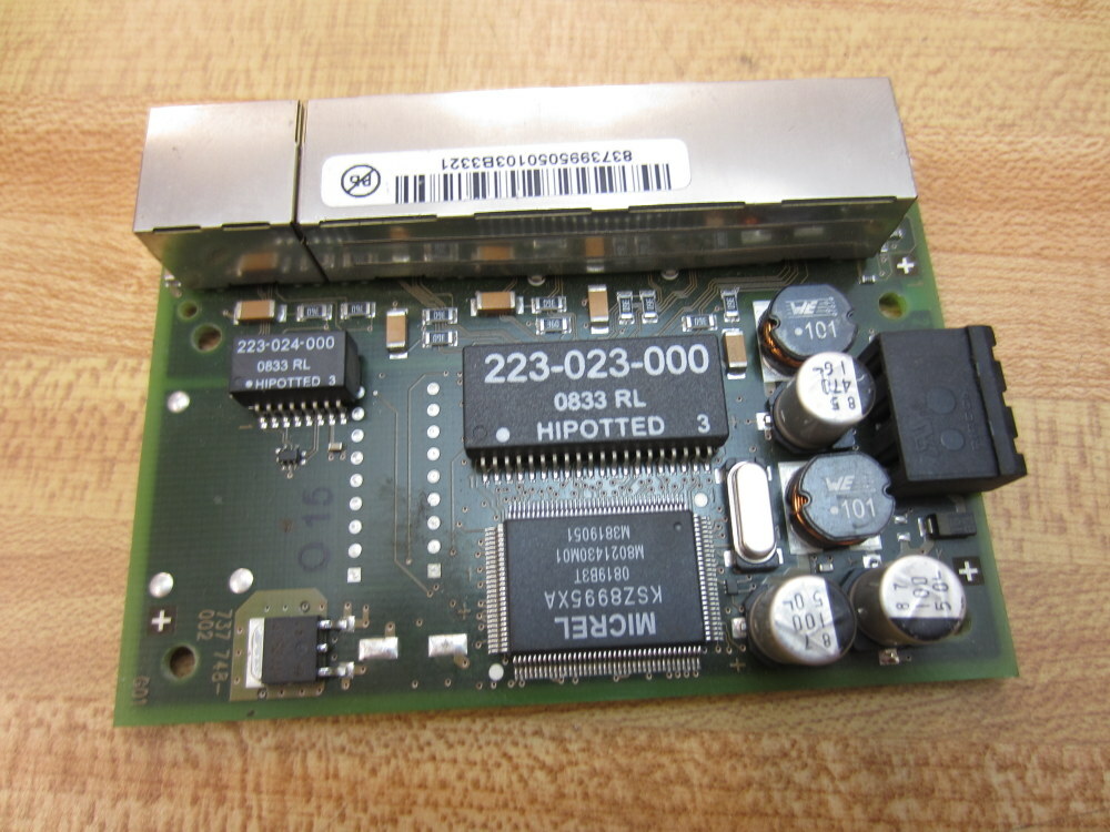 Part 737 748-002 Circuit Board 737 748-002/Z01G01