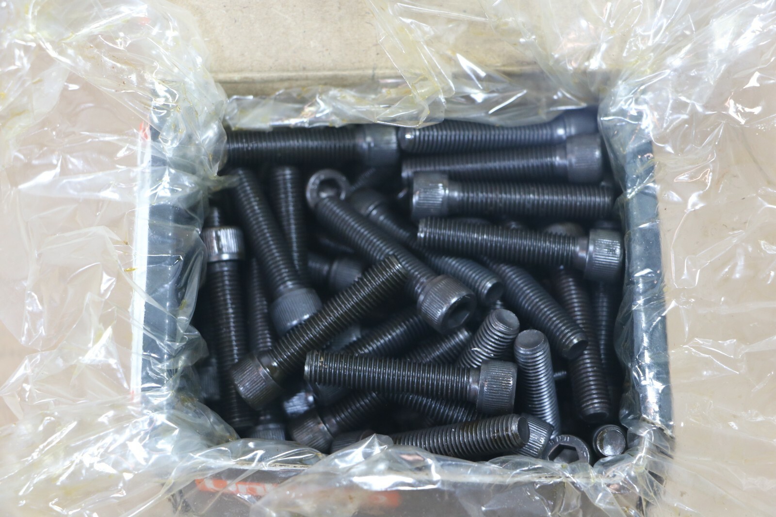 Unbrako 5/16″-24 X 1 1/2″ Socket Head Cap Screws #110786, 100 Pieces