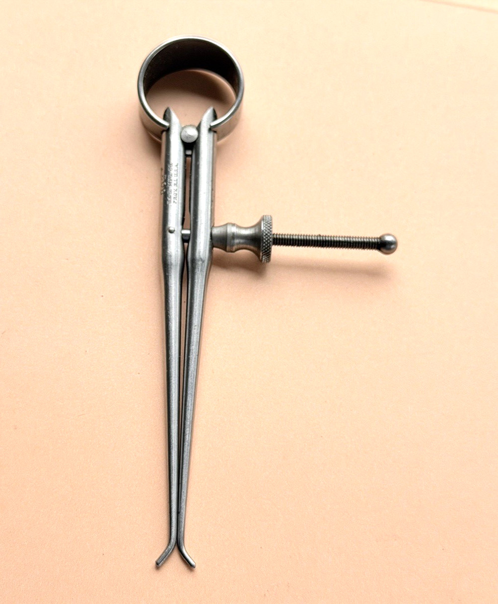 Brown & Sharpe Mfg. Co. No.802 Inside Calipers w/Round Legs; 4” Size & Capacity.