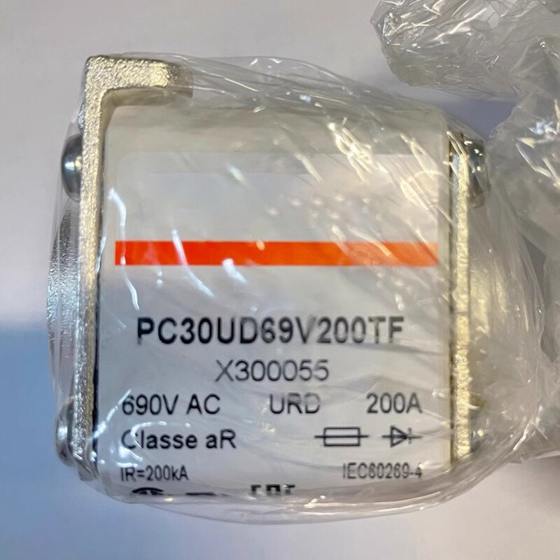 NEW For X300055 PC30UD69V200TF Fuse 690V AC 200A