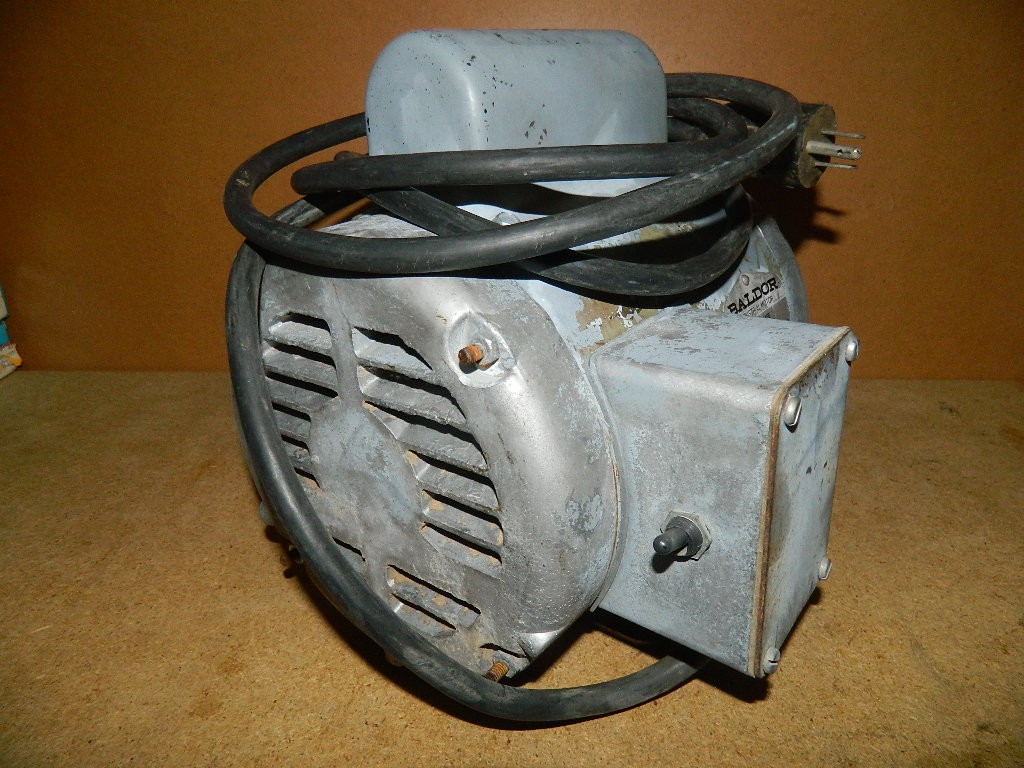 Baldor Industrial Motor Single Phase L1309 1HP 115/230 Volt 3450 RPM 5/8″ Shaft