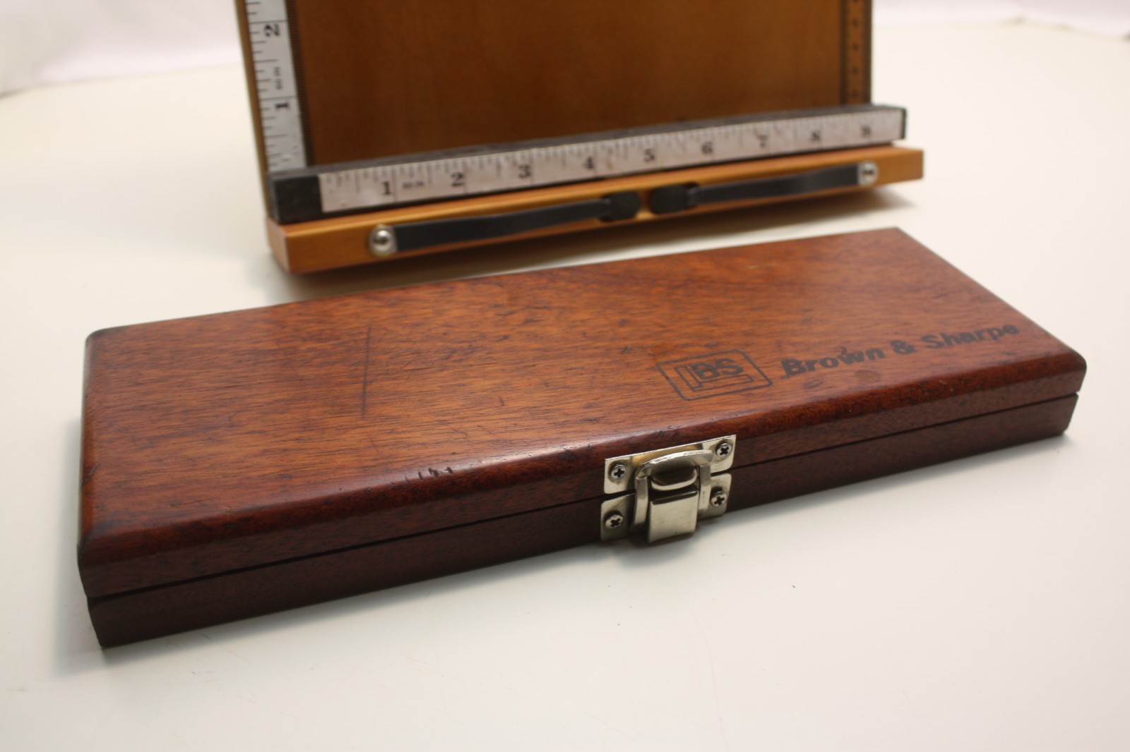 Browne & Sharpe 599-579-2 6″ .001″ Dial Caliper In Box Complete Swiss Made