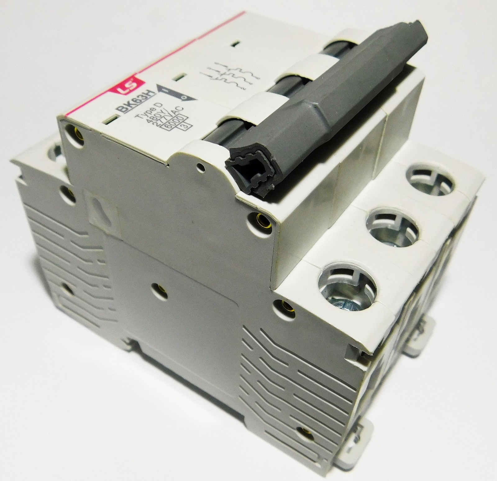 30 Amp LSis 3 Pole Din Rail MCB Circuit Breaker UL1077 10kA @ 480V; 6kA @ 240V