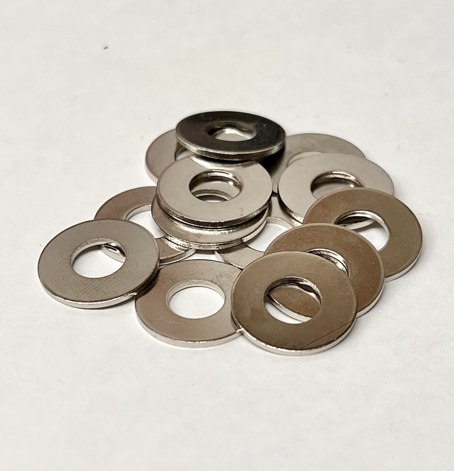 (100) #16S 1/4″ & 6mm Flat Washers Solid Brass Nickel Chrome Plated 5/8″OD