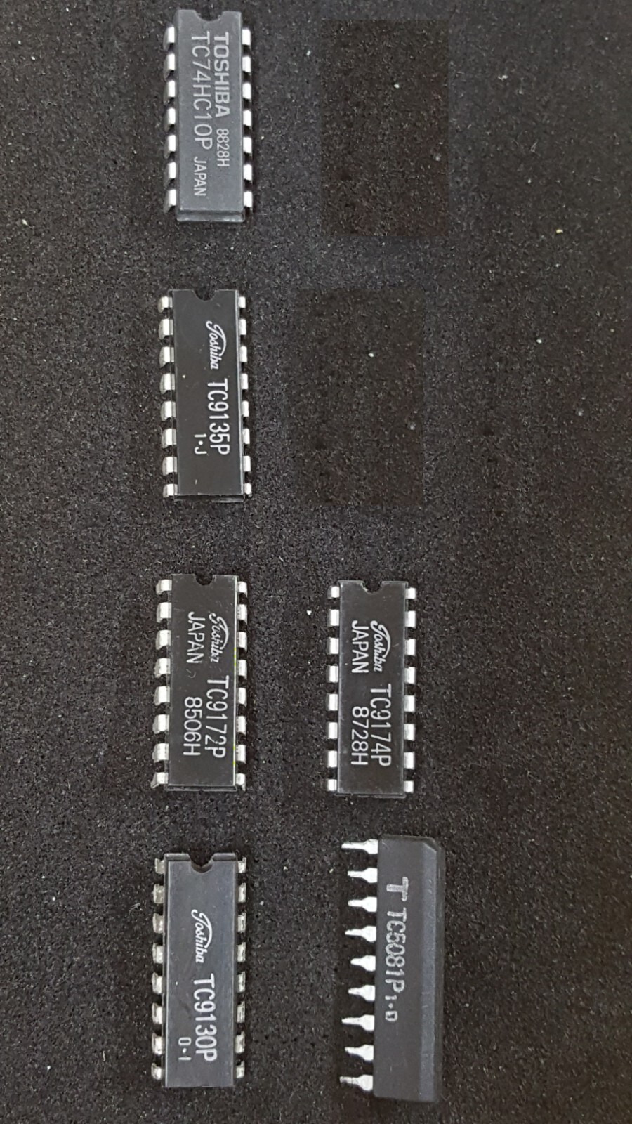 Toshiba TC9142P, TC74HC10P, TC9172P, TC9135P, TC9130, TC5081P DIP / SIP