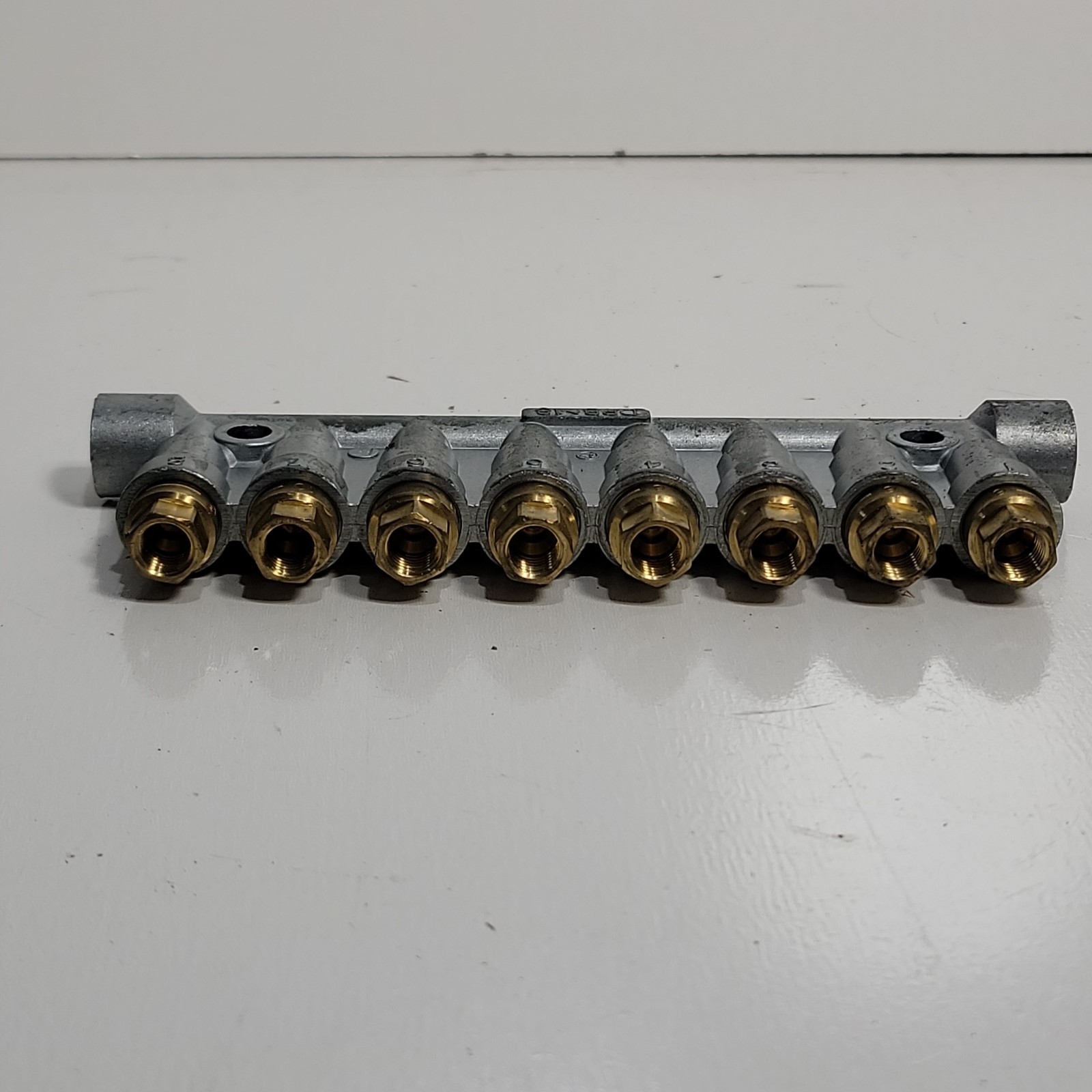 New Dester DPB-18 Super Crown Plungers Piston Act Volumetric Oil CNC Lubricator