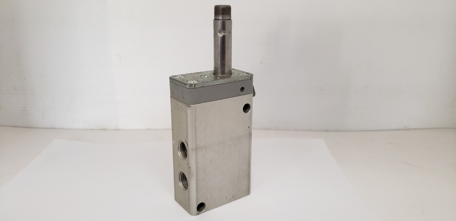 HERION 5251-S SOLENOID VALVE, 2636070, PRESS RANGE 25-150 PSI
