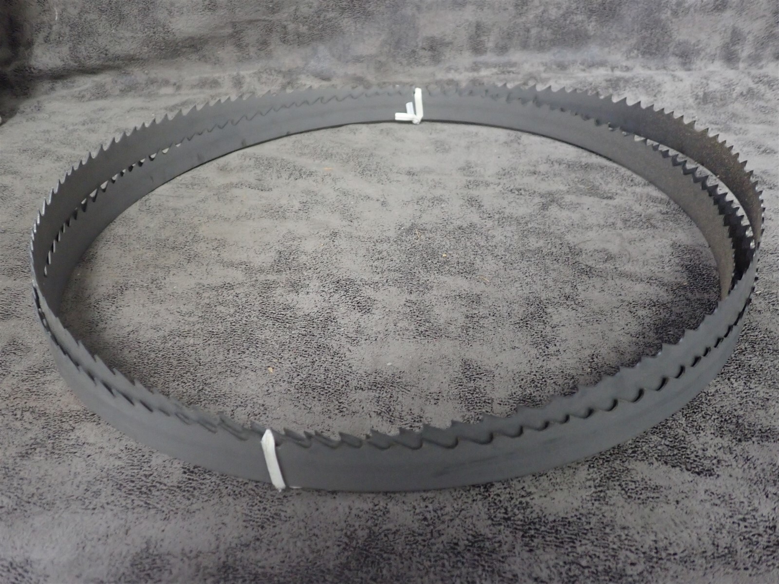 New Marvel 12′ x 1″ 2-3 TPI Bandsaw Blades (AA2)