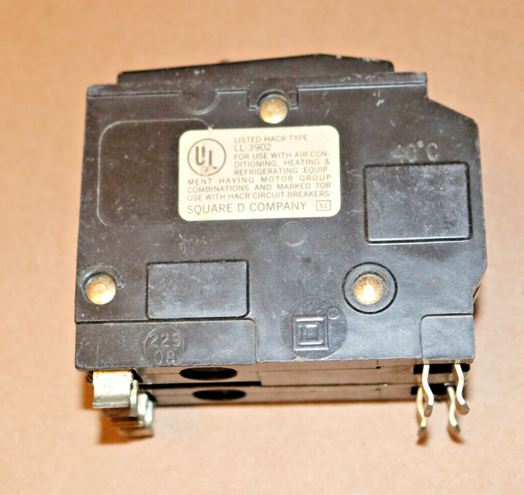 Square D QO240 2 Pole 40 Amp 120/240V Type QO Circuit Breaker Used