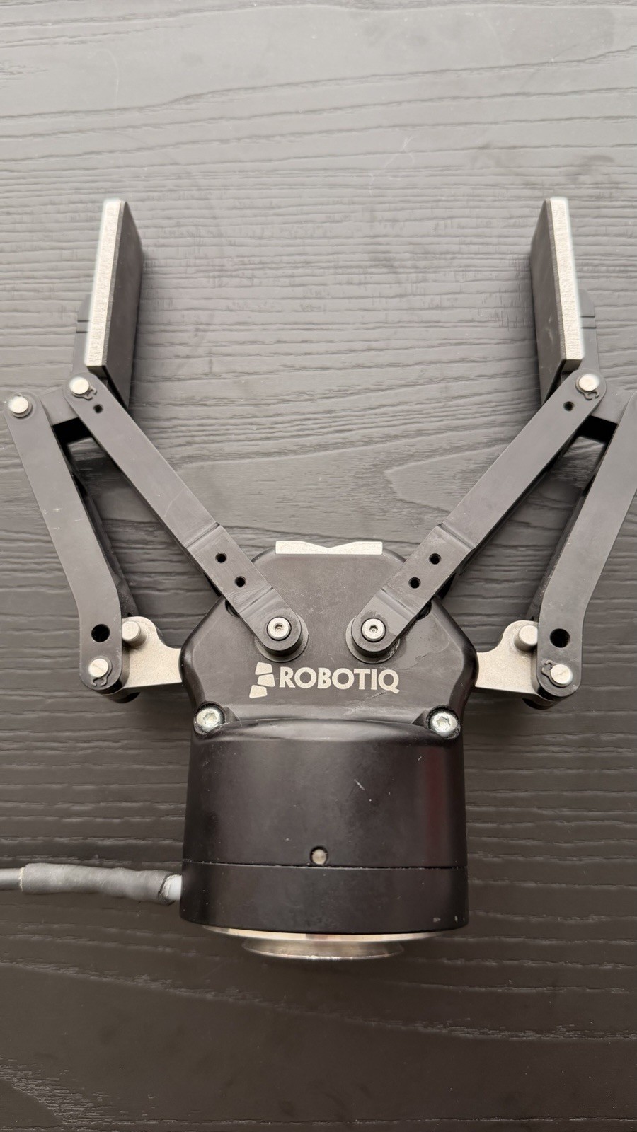 Robotiq 2F-85 Adaptive Gripper Collaborative Robot End Effector