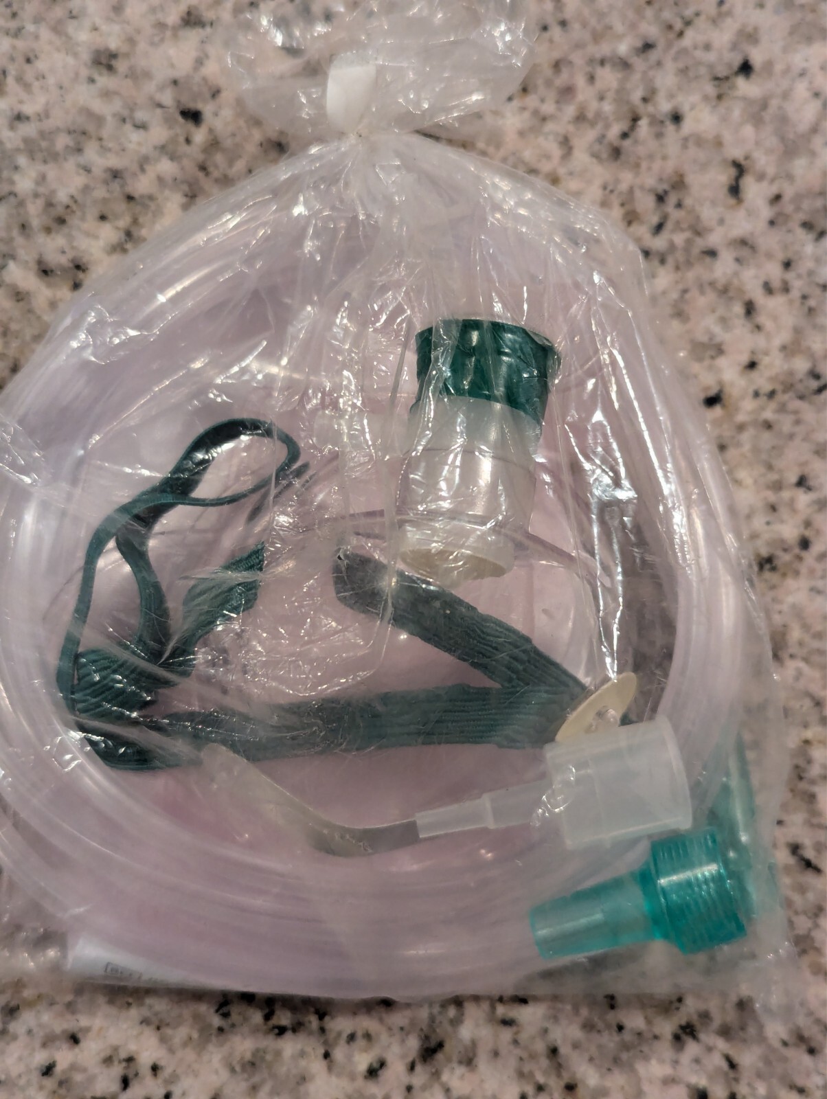 AIRLIFE Vyaire 001268U Pediatric Oxygen Mask 11/2028