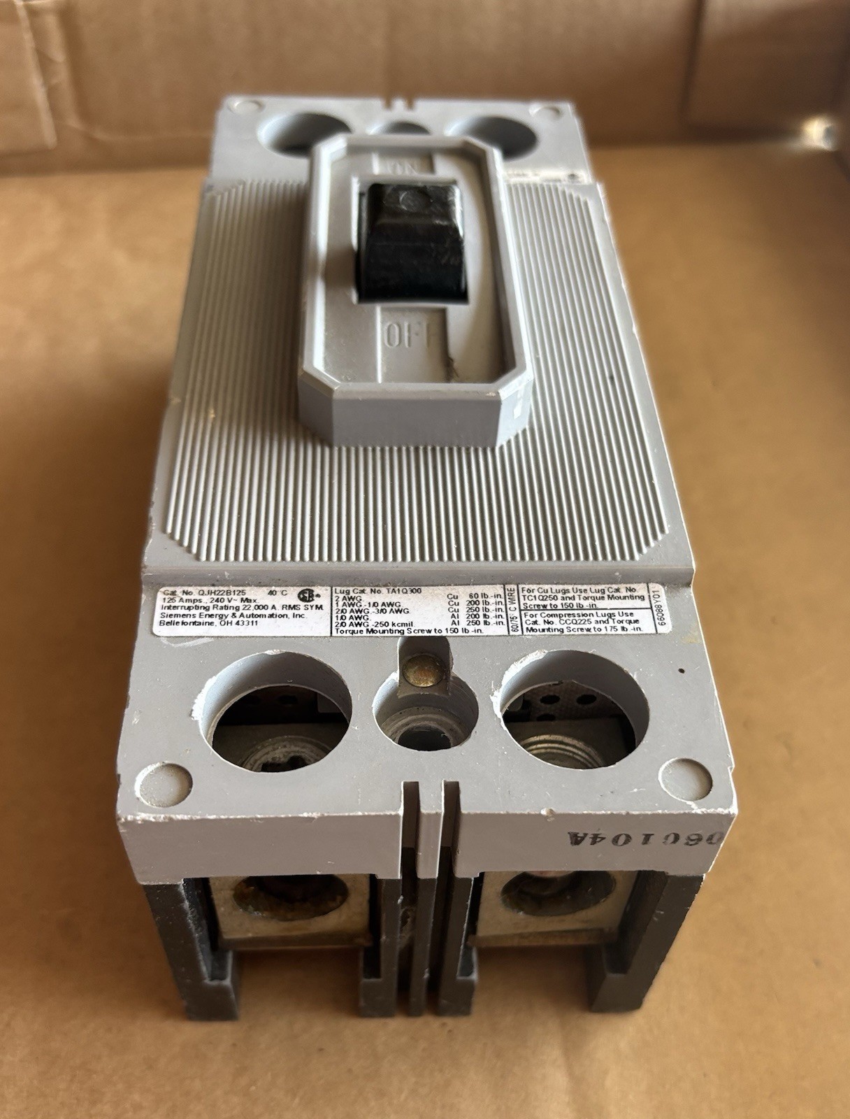 SIEMENS QJH22B125 125A 240V 2 POLE 22KAIC CIRCUIT BREAKER-WARRANTY SHIP SAME DAY