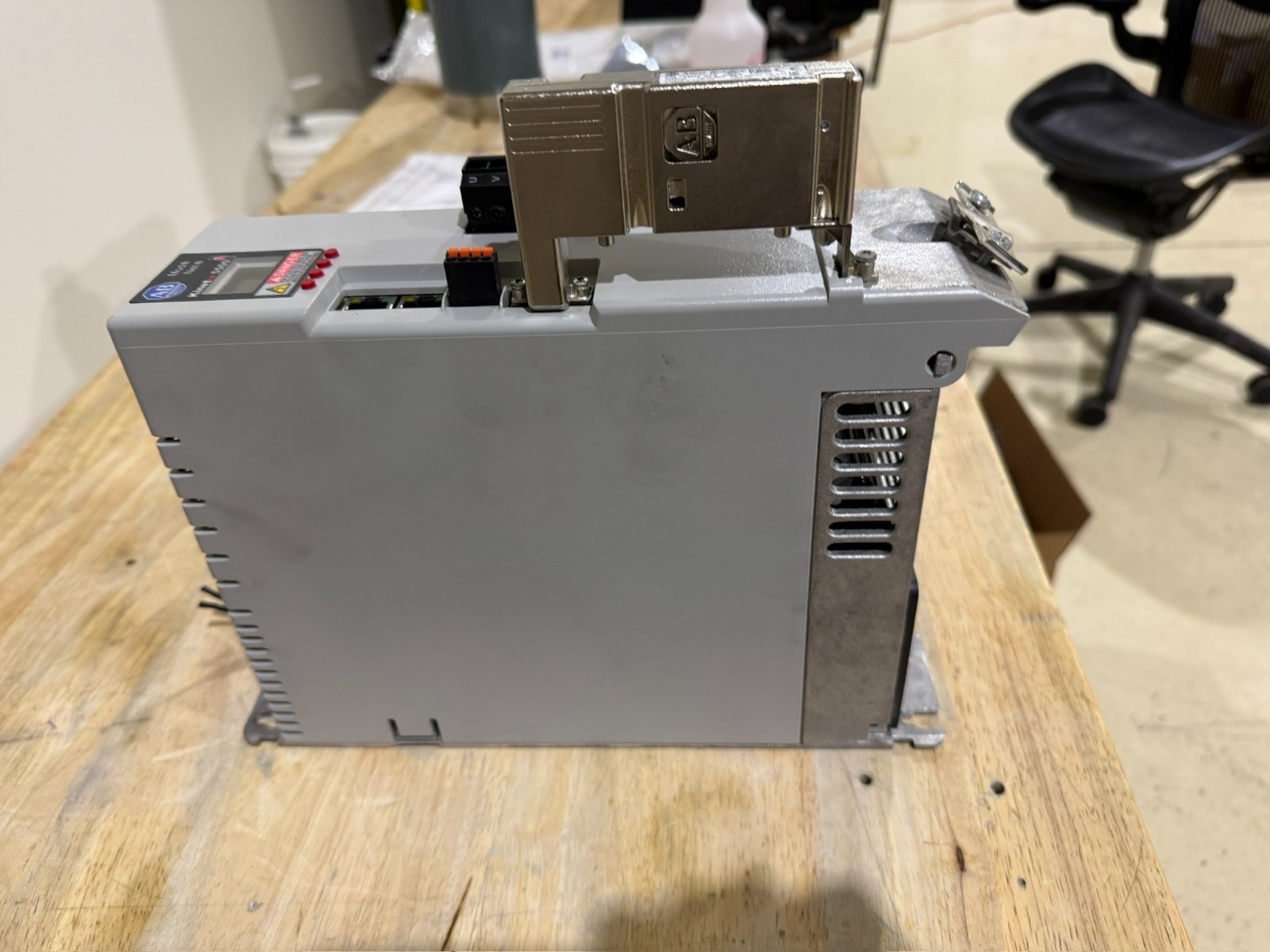Allen-Bradley Kinetix Servo Drive – 2198-H070-ERS with DSL Converter Kit