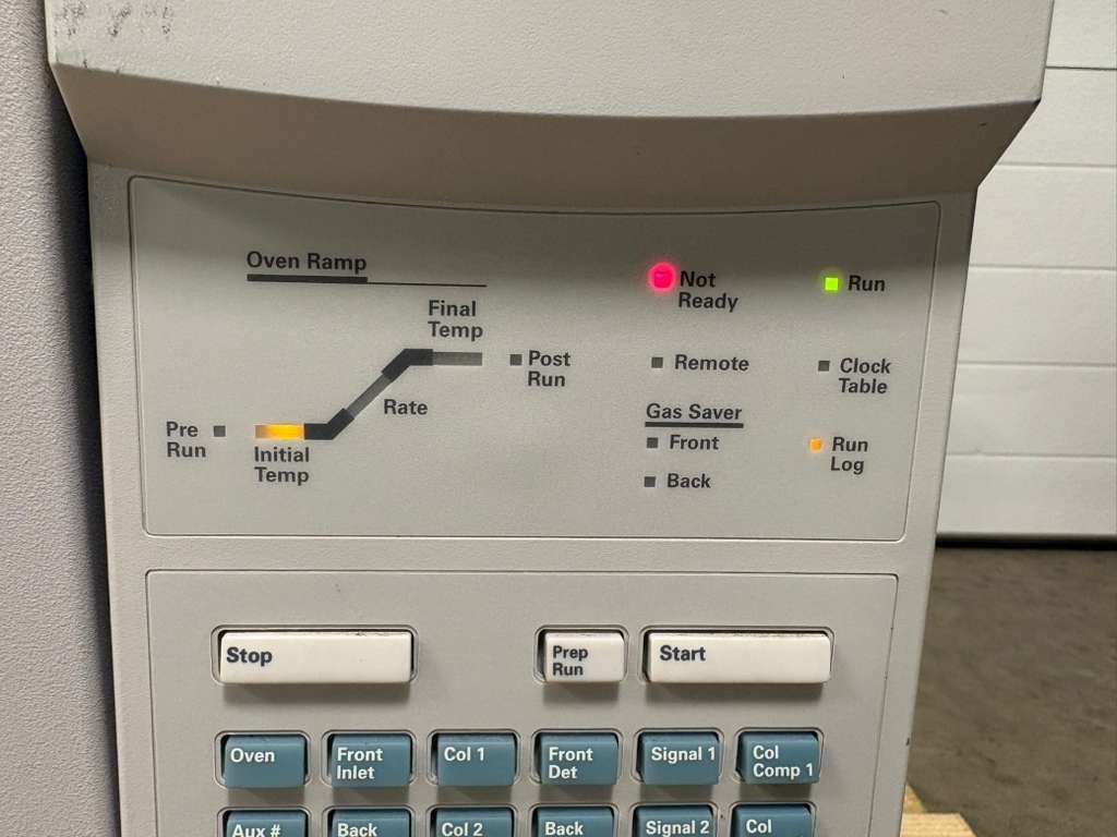 Agilent Technologies 6890N Gas Chromatograph Network GC System Part G1530N
