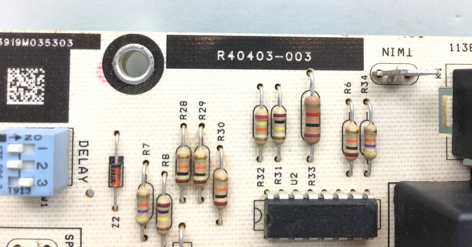 LENNOX Armstrong 1138-100 Furnace Control Circuit Board R40403-003 used #D587A