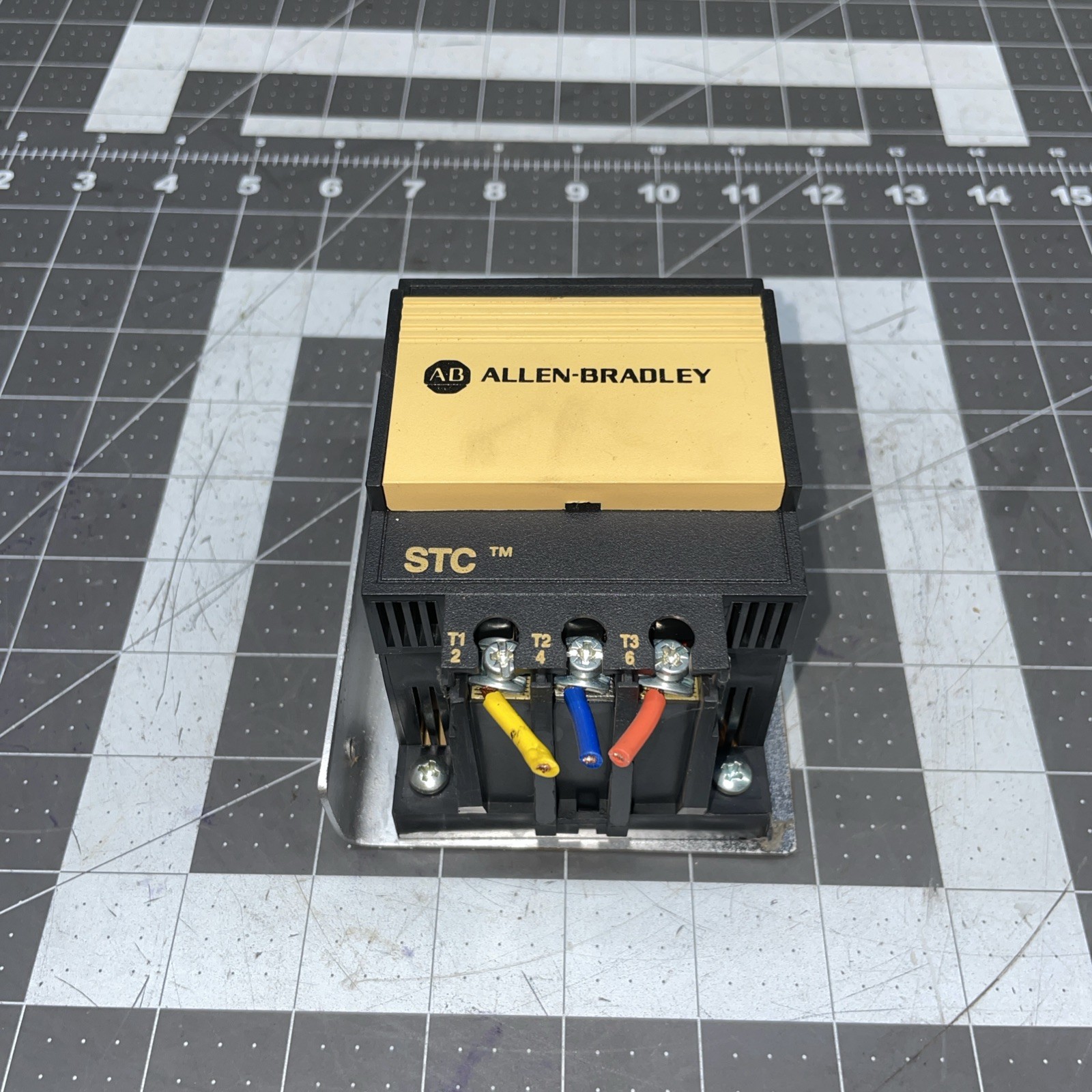 ALLEN BRADLEY Starting Torque Controller STC Module 154-A11NA 200-230VAC
