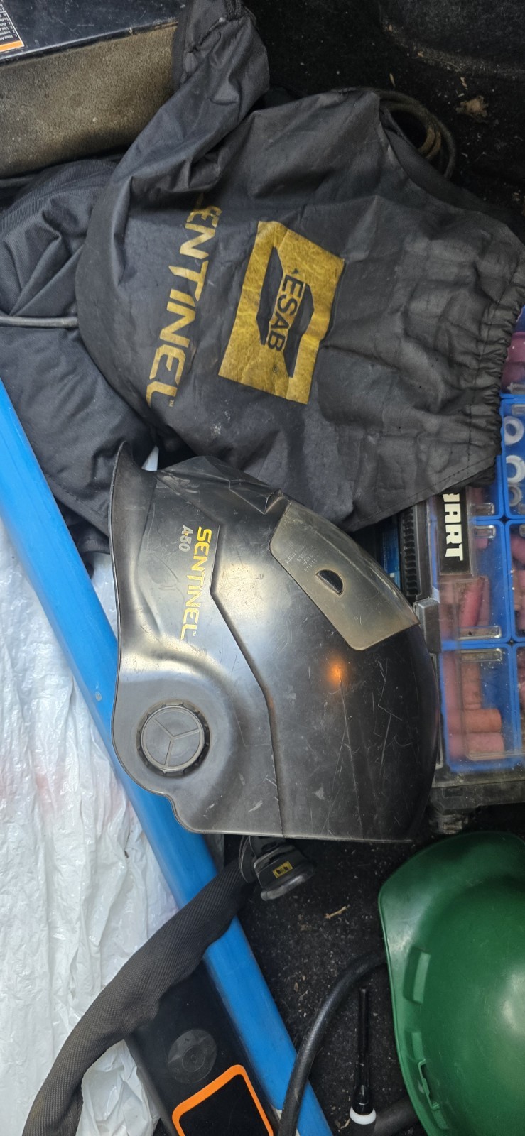 ESAB Sentinel A50 Auto-Darkening Welding Helmet Black, Grind Mode, 4 Sensors