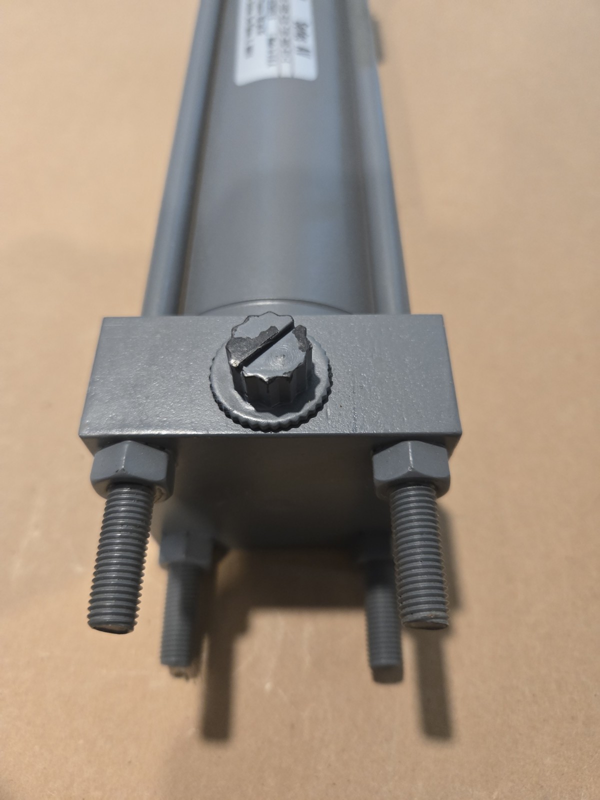 Miller Series AV Heavy Duty Pneumatic Cylinder AV-51B2B-2.00-7.000-0063-N11-0