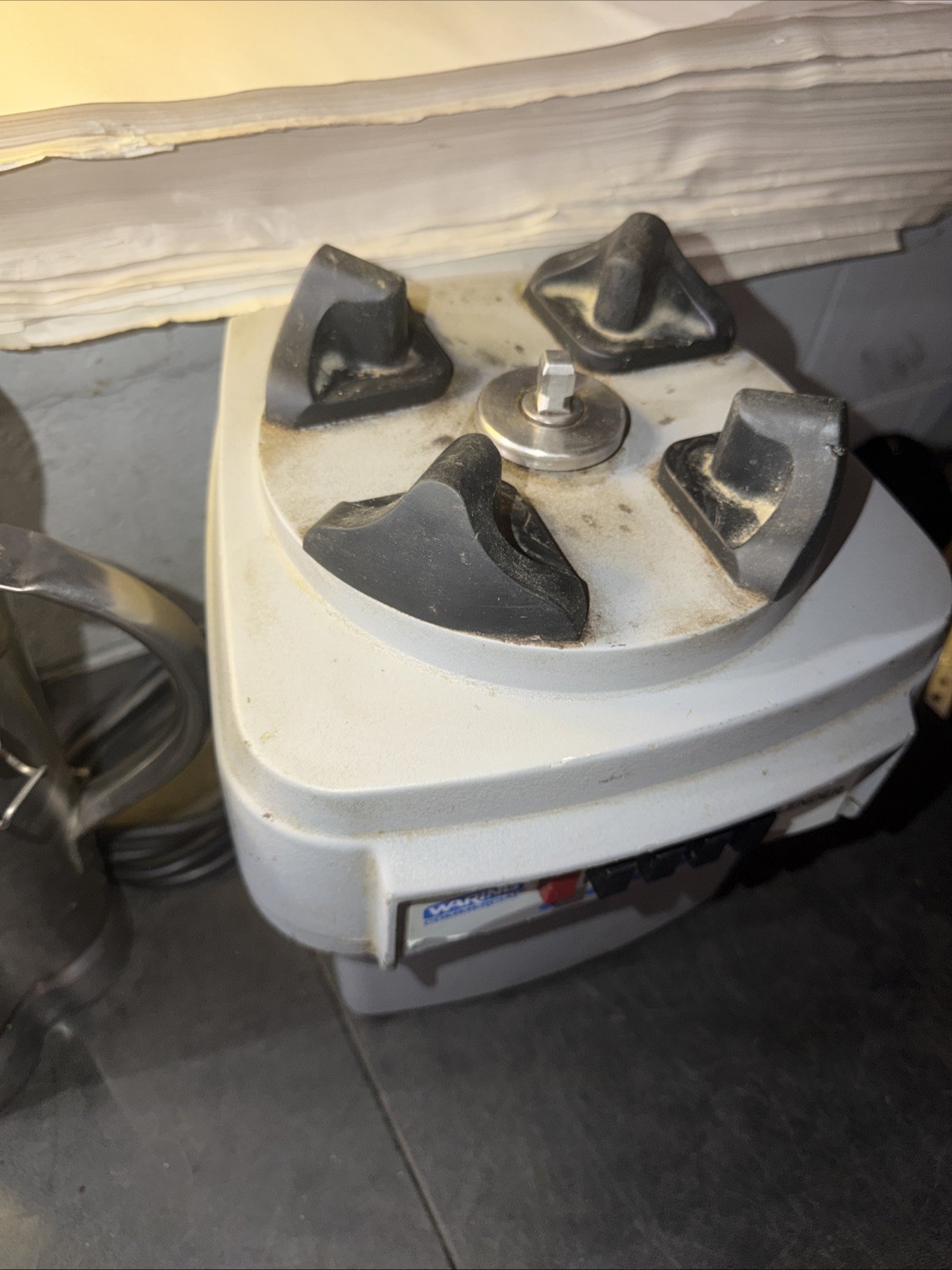 Waring Commercial Heavy Duty Blender 3-Speed (please read details) WORKS!!
