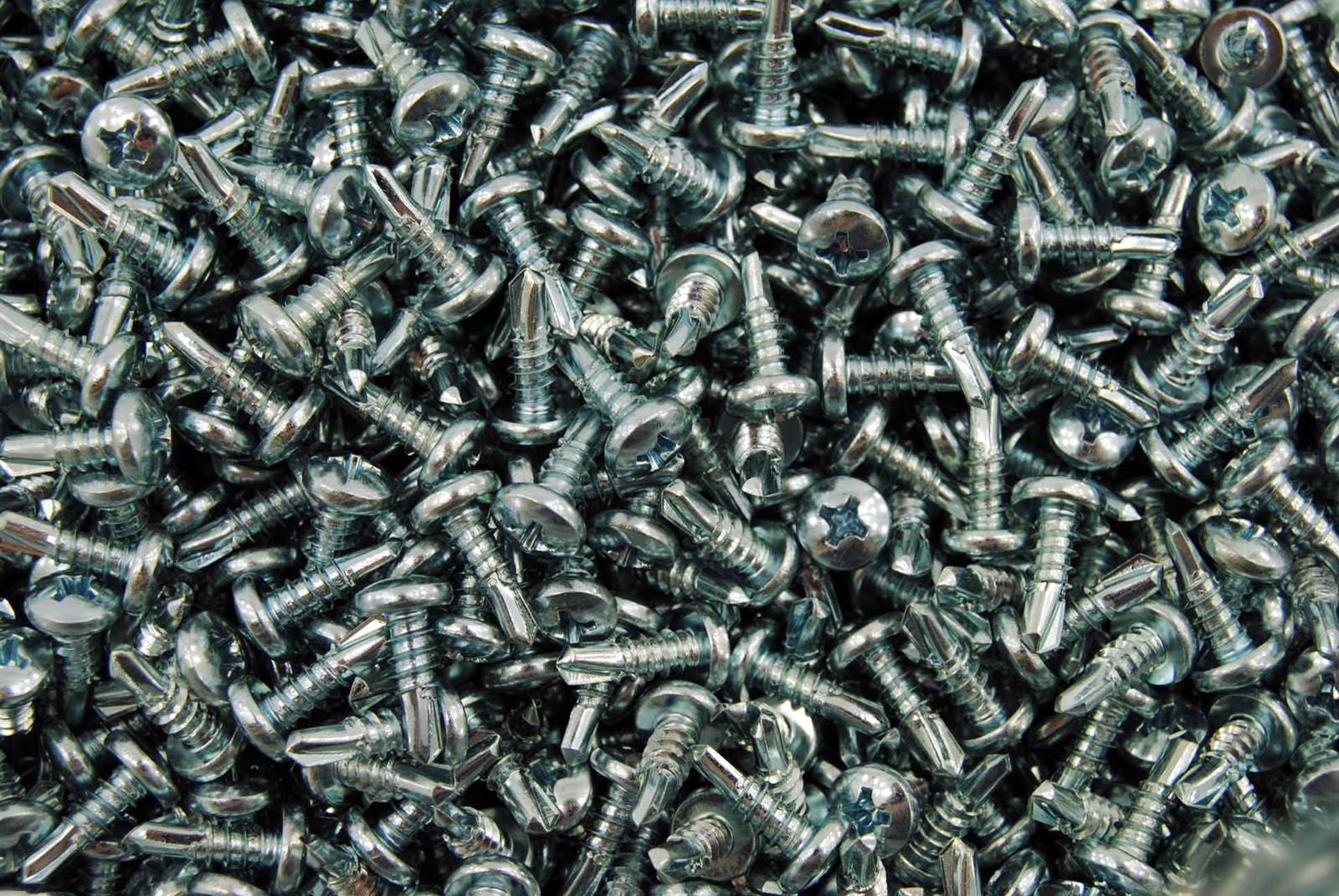 (2000) Phillips Pan Head #8 x 1/2 Self-Drilling Screws Tek