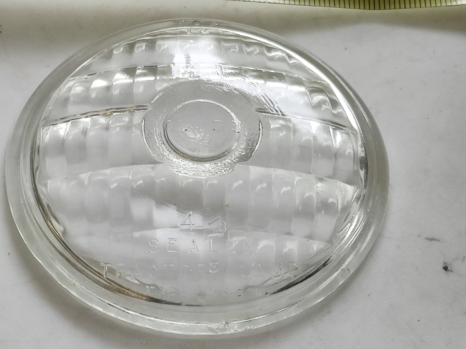 Vintage Used/NOS? Guide Sealed Tractor Lamp Clear Glass Lens 458 Top 16 4-5/8″