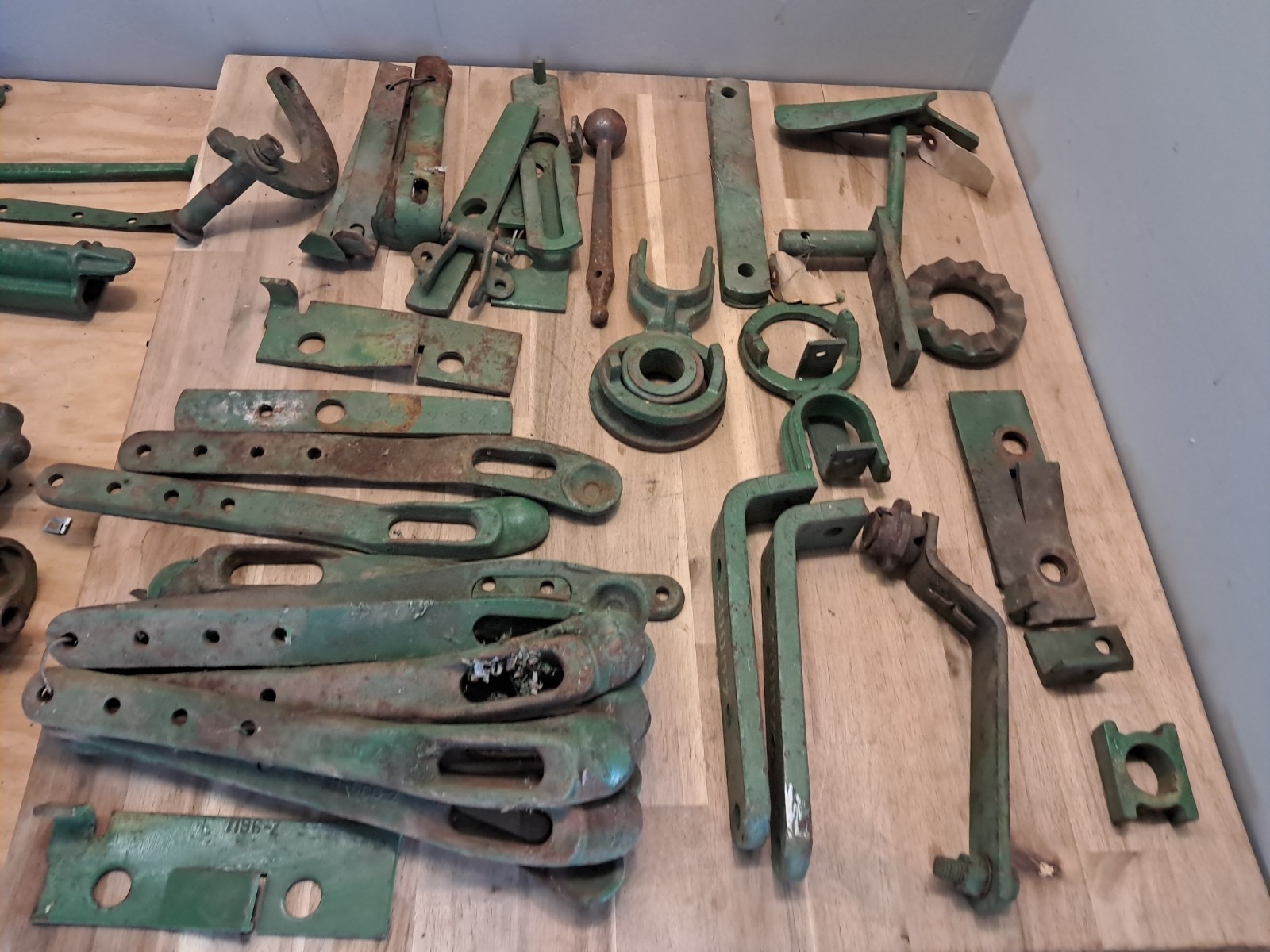 LOT Of Parts Farm Johnn Deere Baler Or Mower Parts JD Equipment Os279
