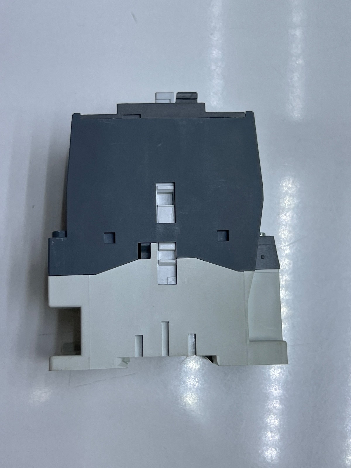 ABB 1SBL281001R8432 contactor (A30-30-32 110V50Hz/110-120V60Hz)