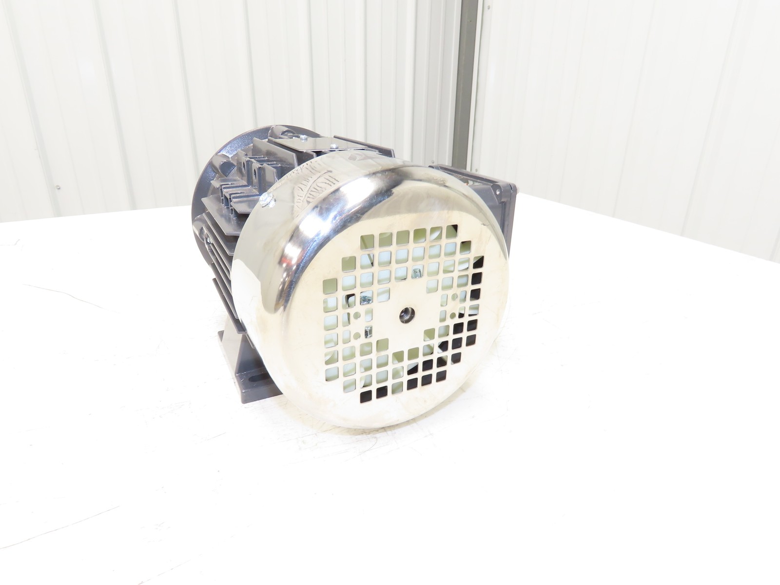 TechTop CB3-AL-TF-56C-4-B-D-.5 AC Motor 0.5 Hp 1750RPM 208-230/460V 3PH 56C TEFC