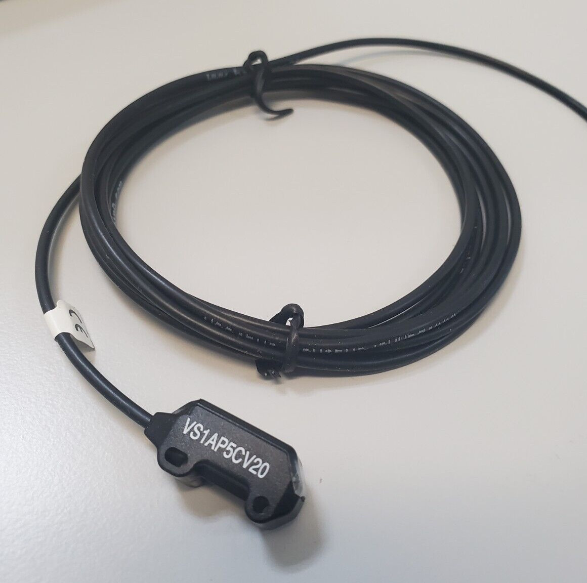 Banner VS1AP5CV20 VS1 Series Mini Self-Contained Convergent-Mode Sensor 56498