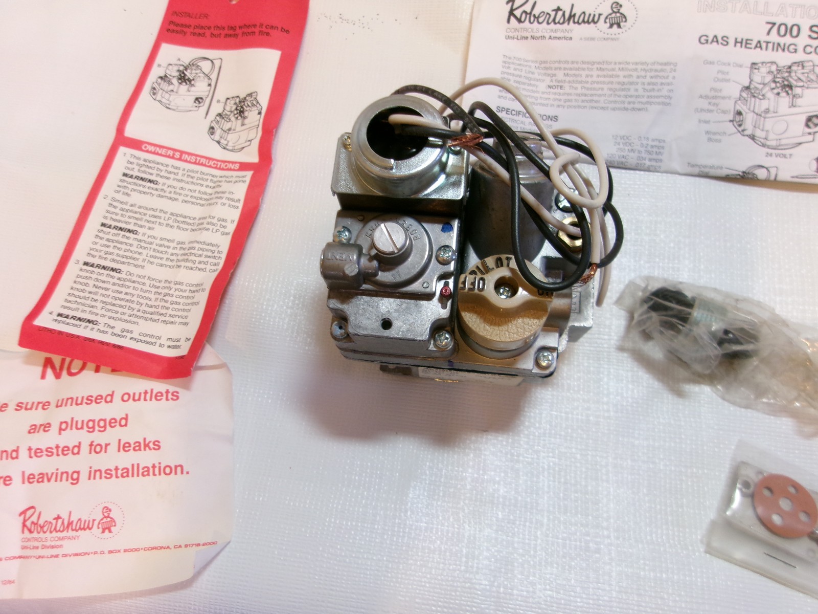 Robertshaw Gas Valve 700-452 7000BER-120 for Vulcan 840126-00011 54-1013 with Bo