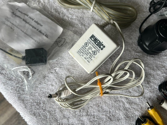 LOT OF MISC COMPUTER / PHONE / TV CABLES WIRES SPEAKERS CHARGERS