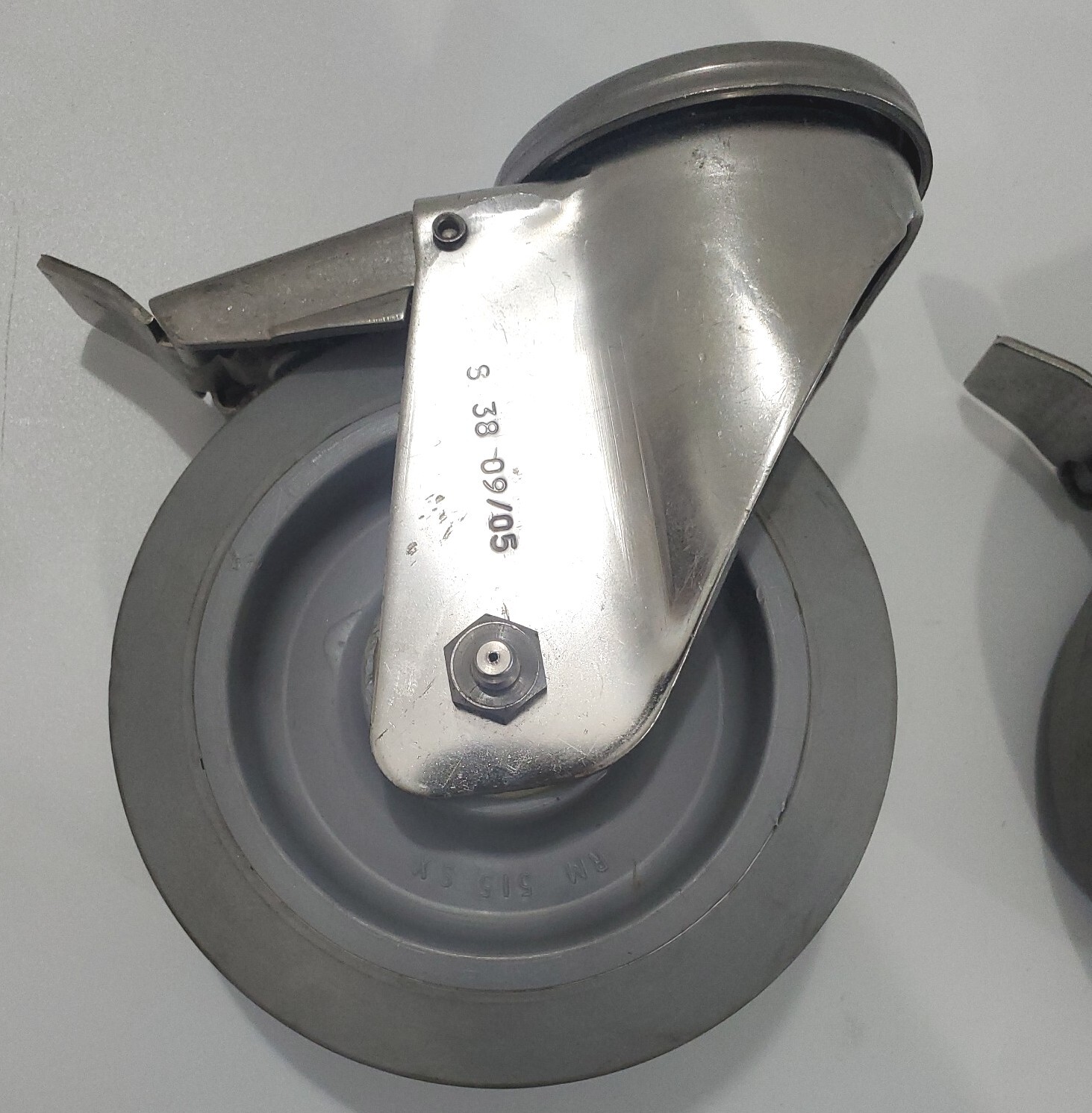 *NEW* LOT OF 2 Steel Swivel 5″ Caster S 38 09/0 RM 515 SX w/ Brakes + Warranty!