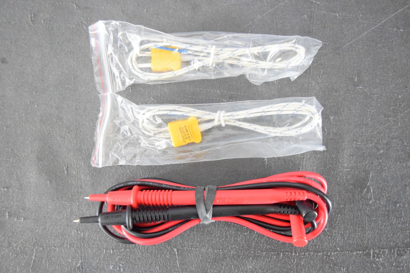 Extech EX613 True RMS AC/DC Clamp Meter