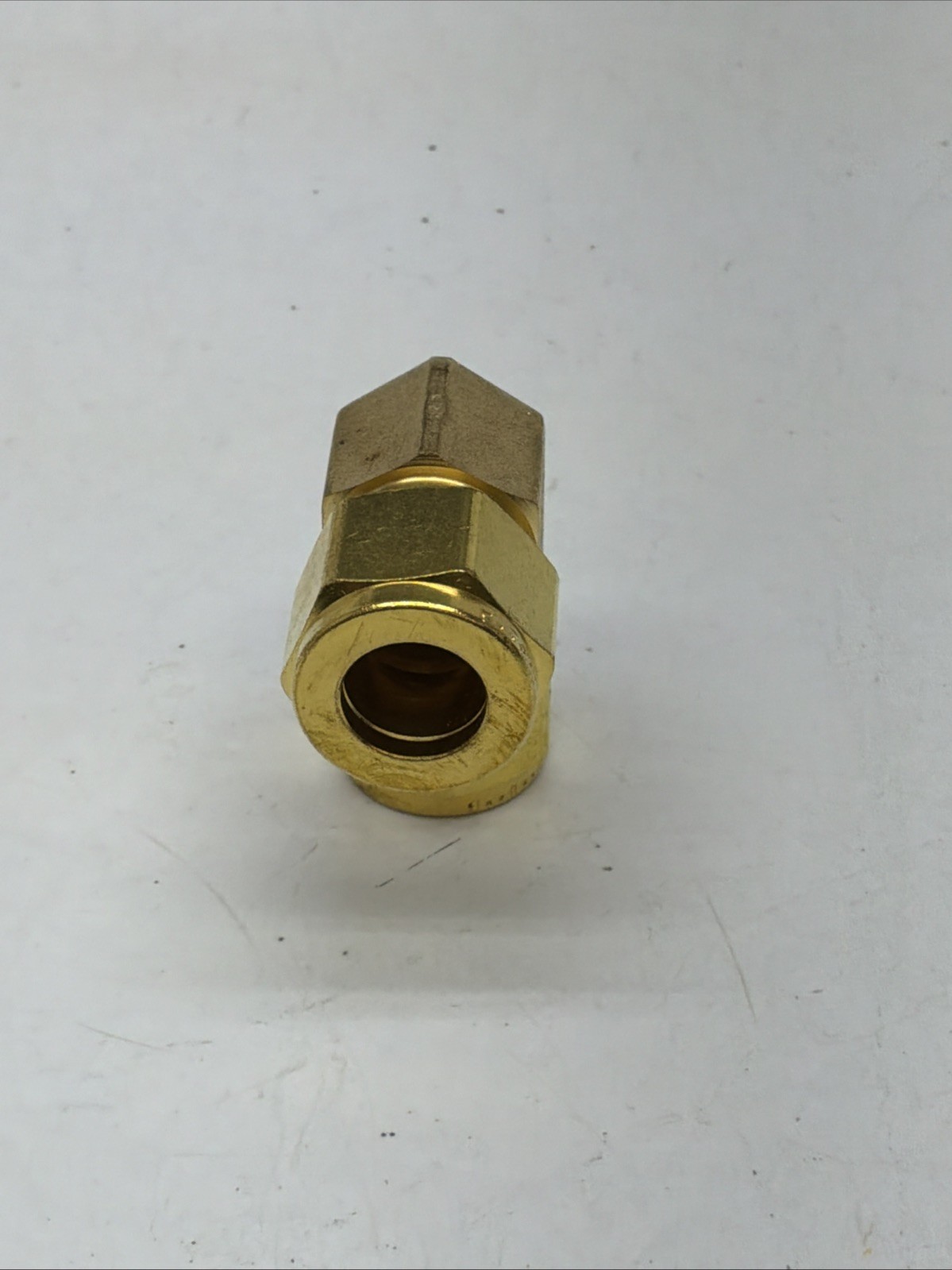 Parker 1/4” A-Lok Brass Union Elbow 8-8 EBZ-B NIB
