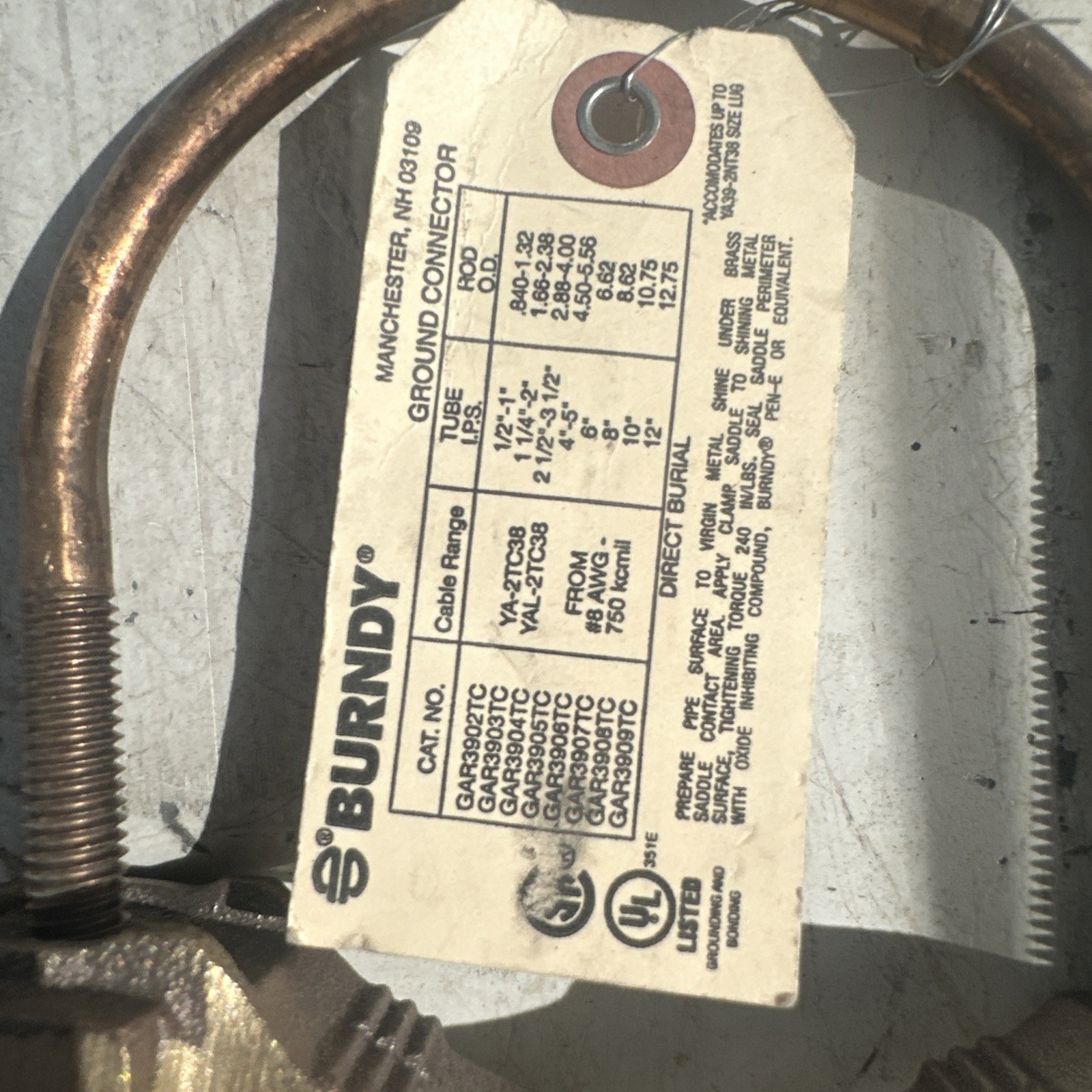 Burndy GAR3904BU Pipe Grounding clamp, 2 1/2″ to 3 1/2″ pipe, 4STR to 4/0STR NEW